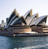 immigrate to Australia,tips to immigrate to Australia,Australia migration information,Tips for new immigrants find jobs in Australia,where to find a job in australia,job offers in australia, internet and the australian job offer,working in australia legally,australia working legally guide,australia legal job opportunities,working in australia